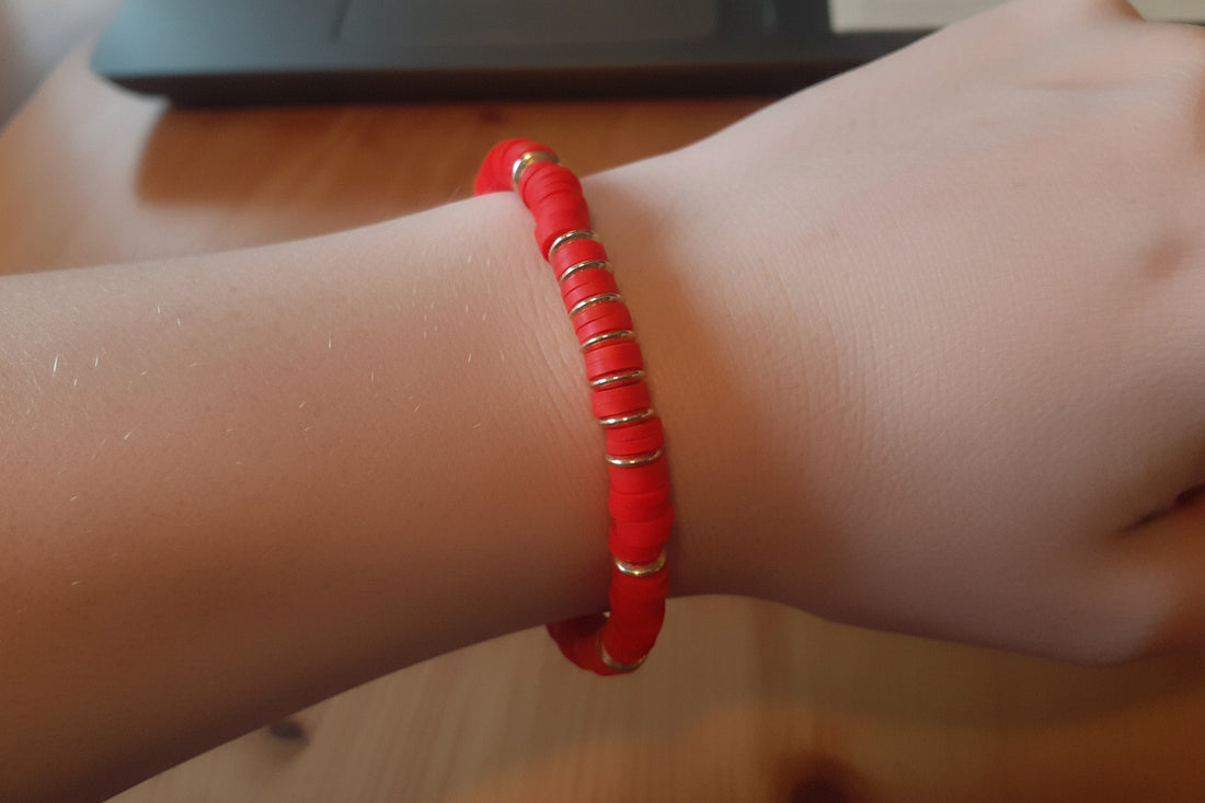 Bali bracelet in Bordeaux heishi pearls