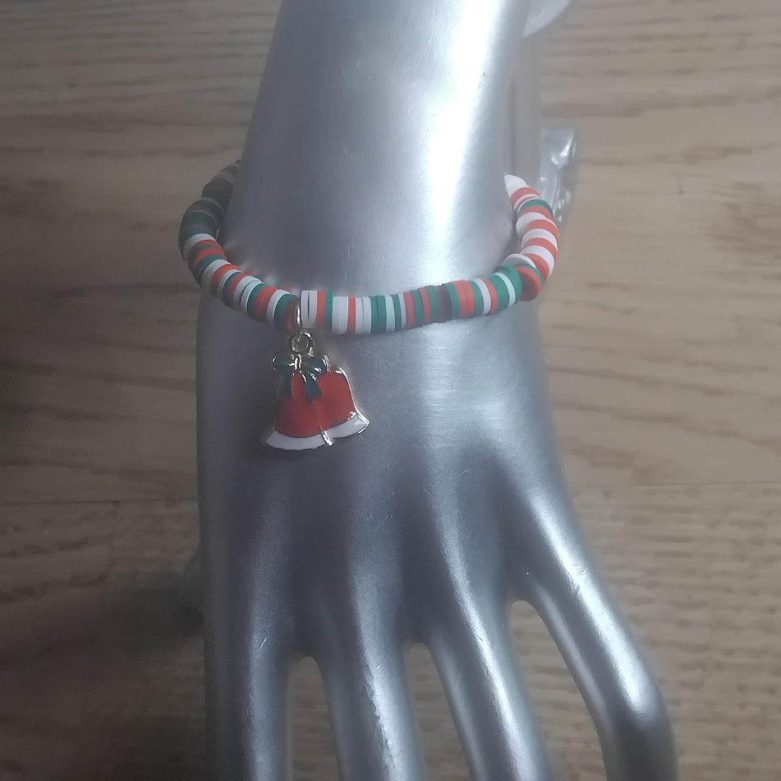 Christmas Clay Bead Bracelet – Red, Green & White Holiday Jewelry