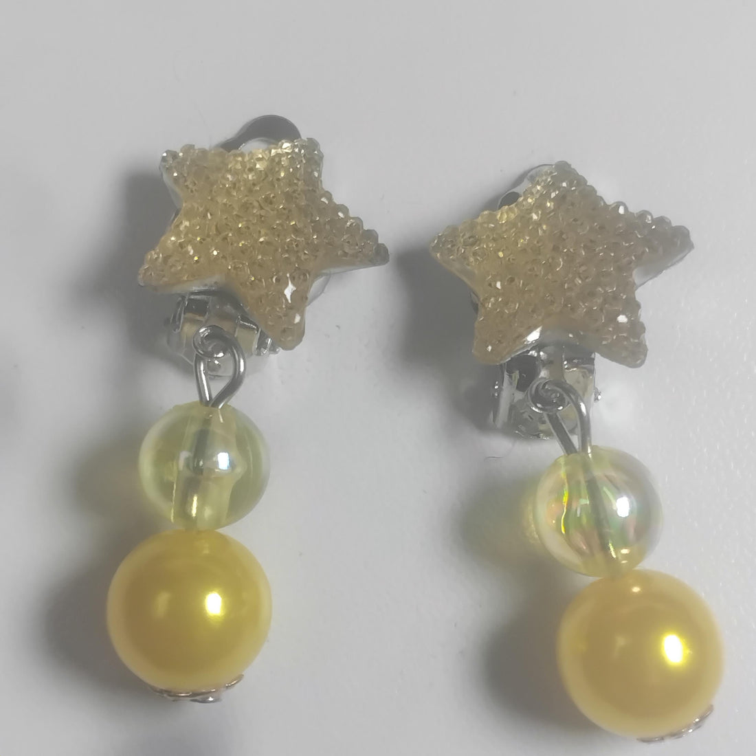 Unique Clip-On Earrings | Fashion-Forward Designs for Non-Pierced Ears