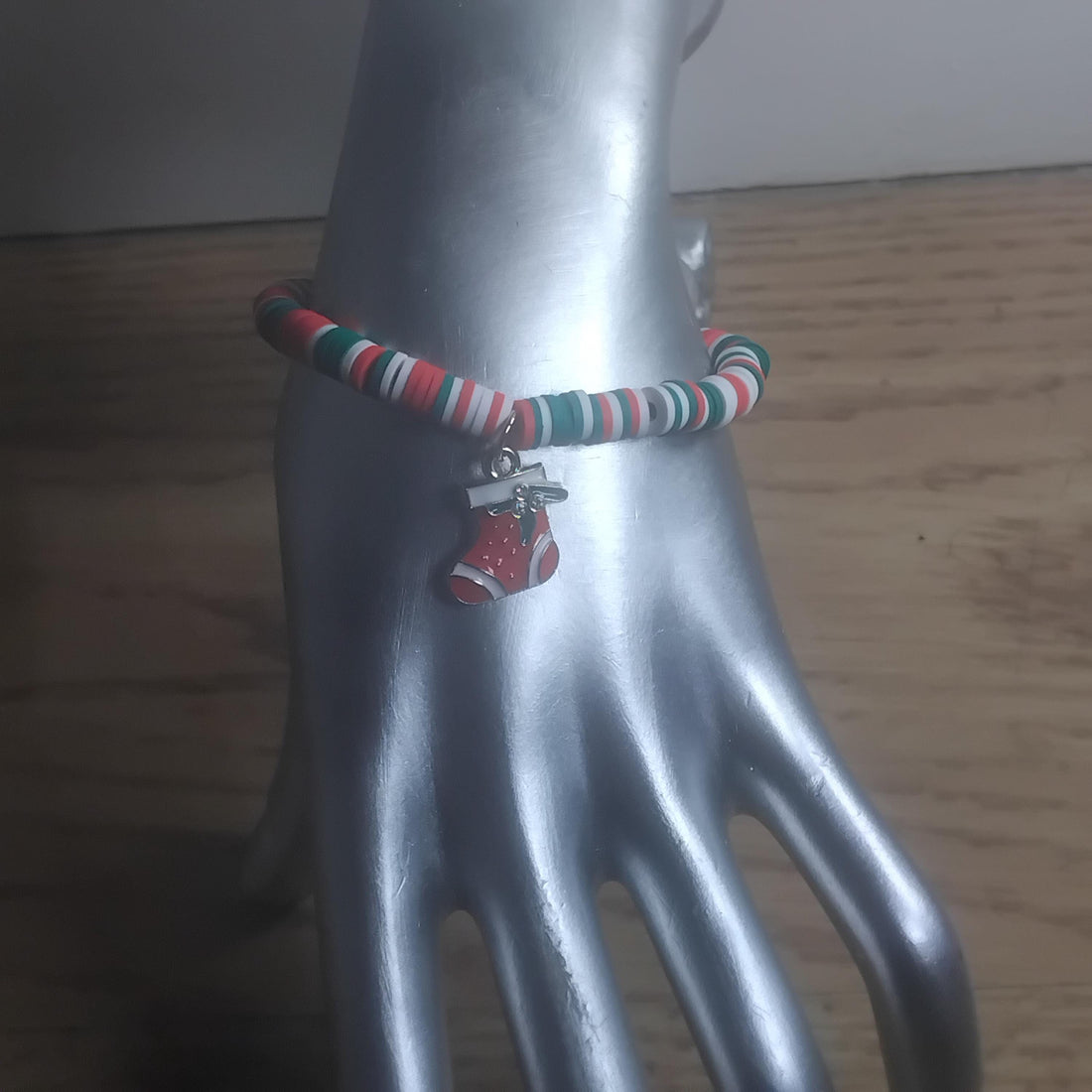 Christmas Clay Bead Bracelet – Red, Green & White Holiday Jewelry