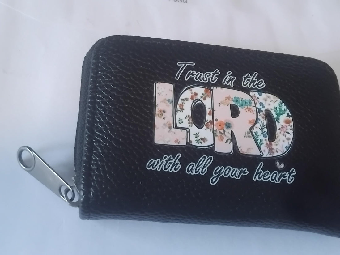 Floral "Trust In The Lord" Wallet: Inspirational Women's Zipper Pouch