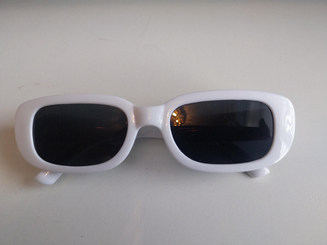 Vintage Style Sunglasses - Retro Chic, Unique Shades