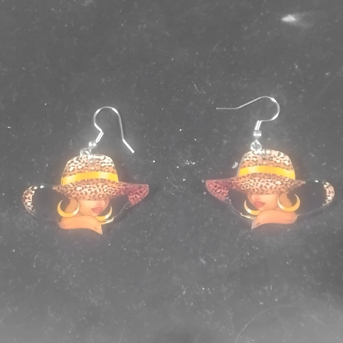 Stylish Leopard Print Afrocentric Earrings - African-Inspired Jewelry