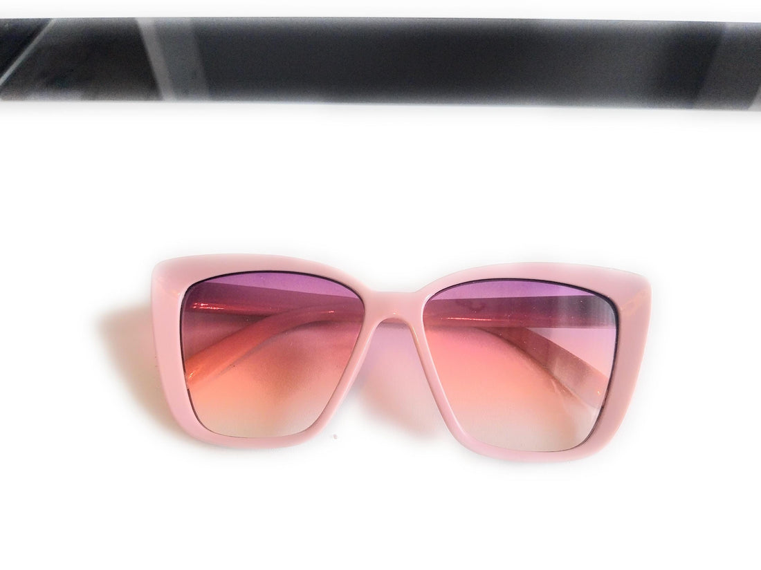 Vintage Style Sunglasses - Retro Chic, Unique Shades