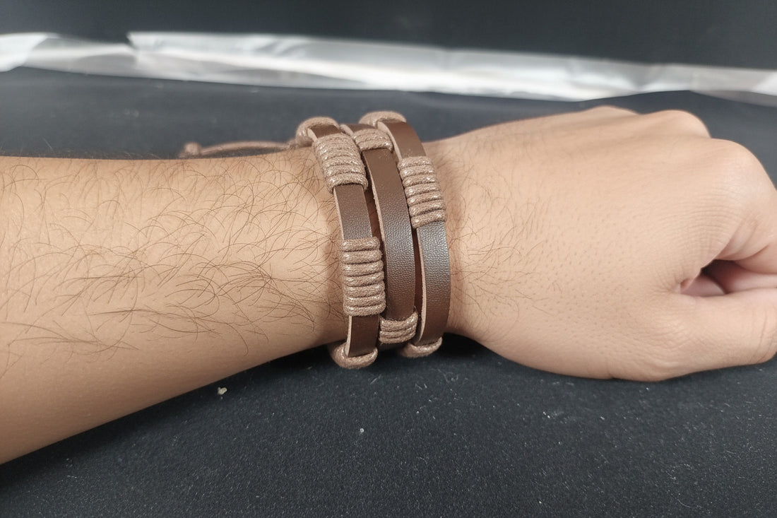 Men/Women Leather Bracelet with adjustable sliding knot