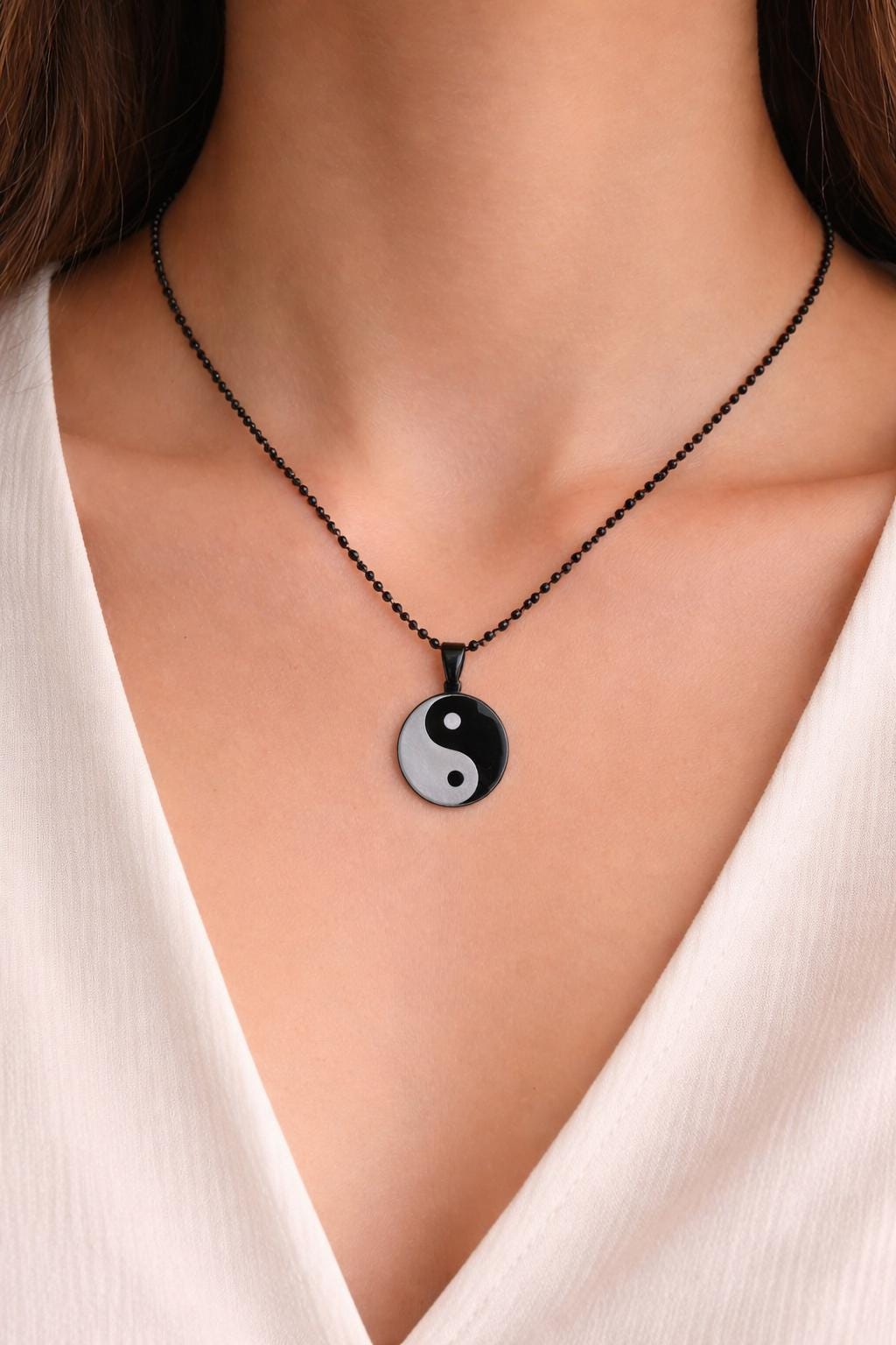Yin Yang Pendant Necklace Black & Silver | Unisex Spiritual Necklace | Balance Harmony Symbol | Minimalist Gift for Him or Her